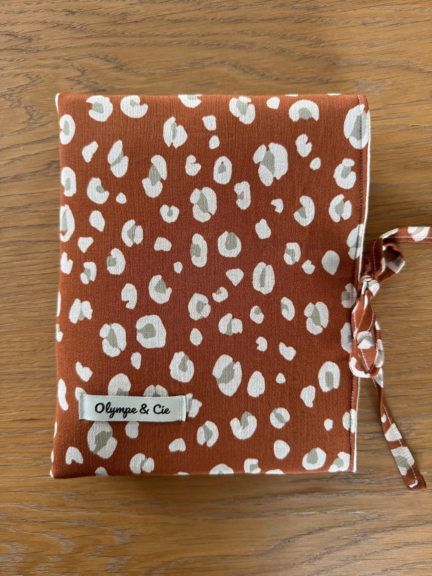 Pochette livres Paulette léopard