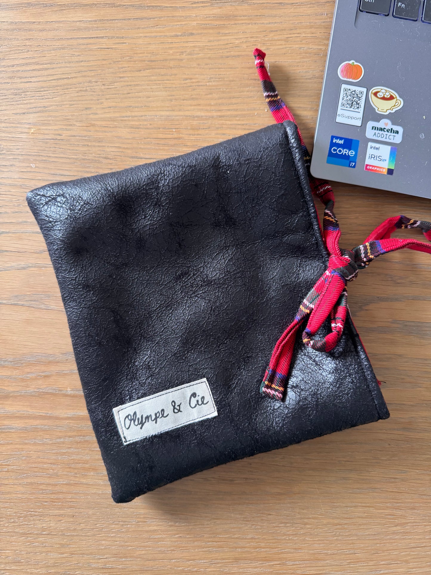 Pochette à liseuse Victoire