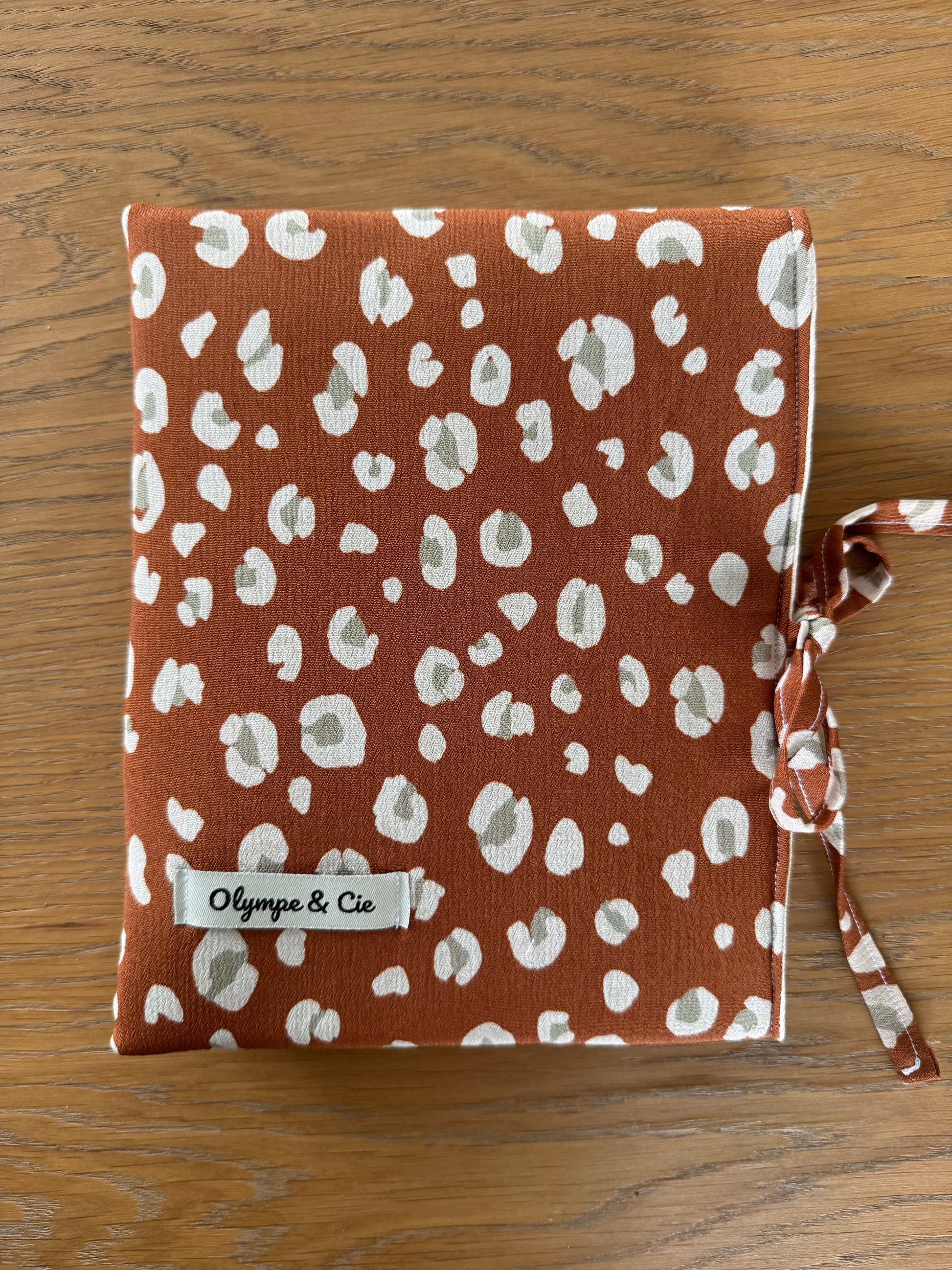 Pochette livres Paulette léopard